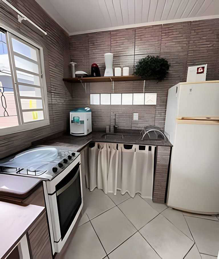 Casa em Jurerê com quintal, churrasqueira e estacionamento –