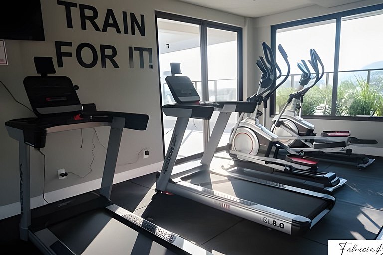 Loft próximo shopping Floripa