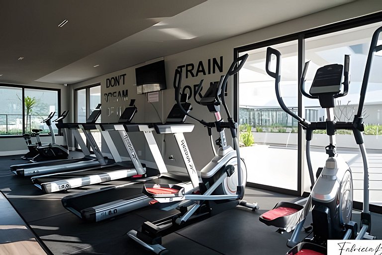 Loft próximo shopping Floripa