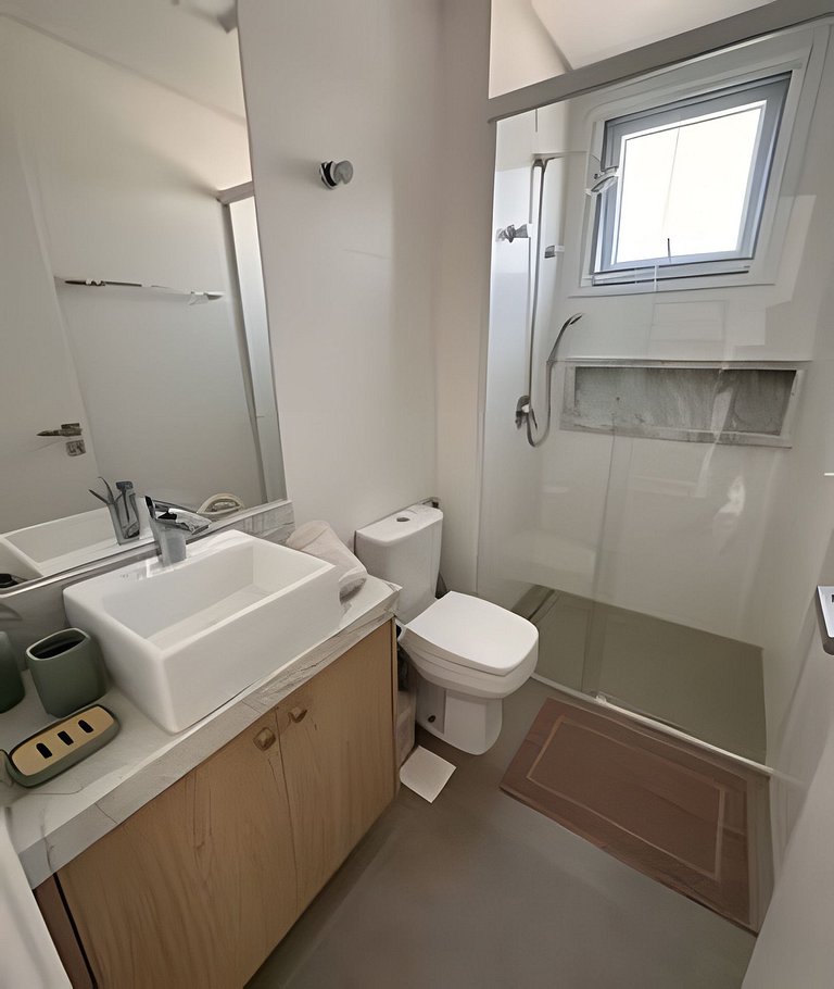 NOVO moderno e com piscina