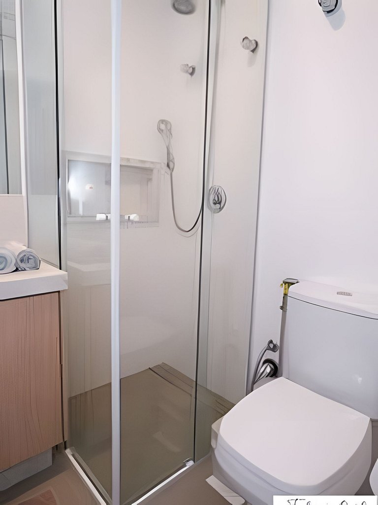 NOVO moderno e com piscina