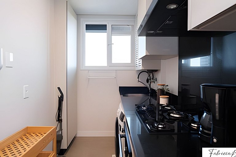 NOVO moderno e com piscina