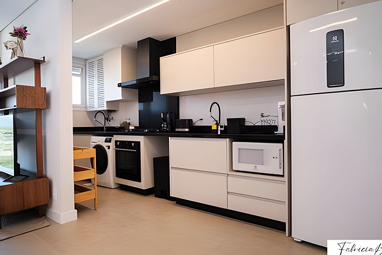 NOVO moderno e com piscina