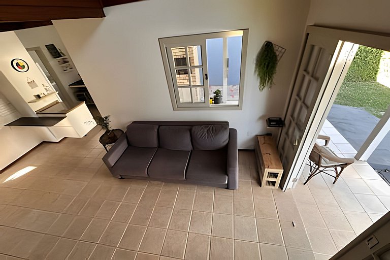 Casa Jurerê • 300m Praia • Churrasqueira