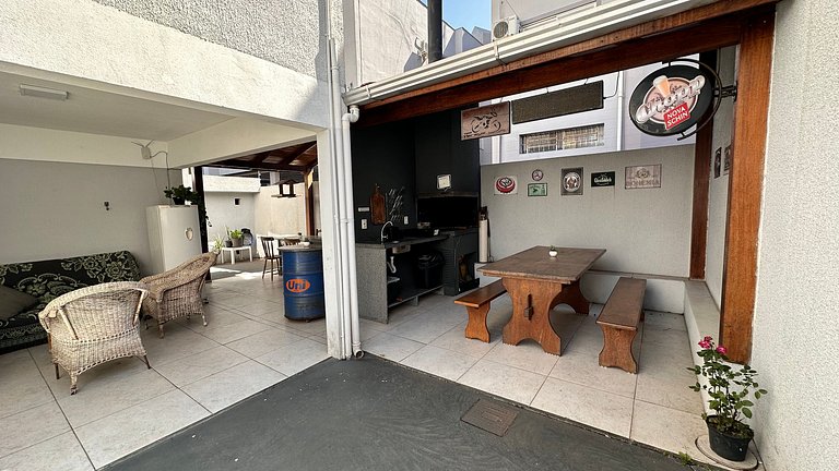 Canasvieiras *Perto mar * Churrasqueira *Garagem