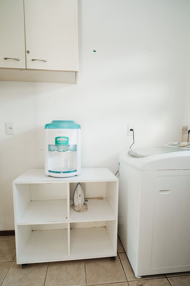 Casa Jurerê • 300m Praia • Churrasqueira