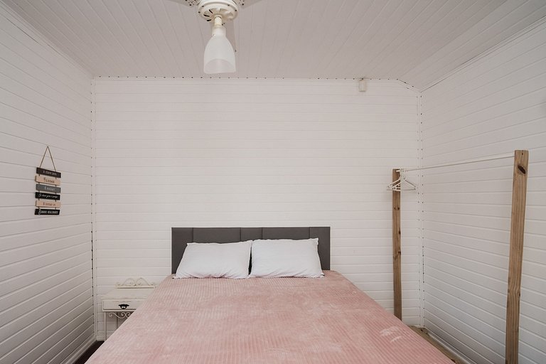 Casa Jurerê • 300m Praia • Churrasqueira