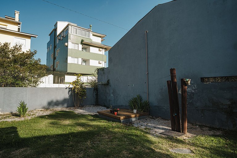 Casa Jurerê • 300m Praia • Churrasqueira