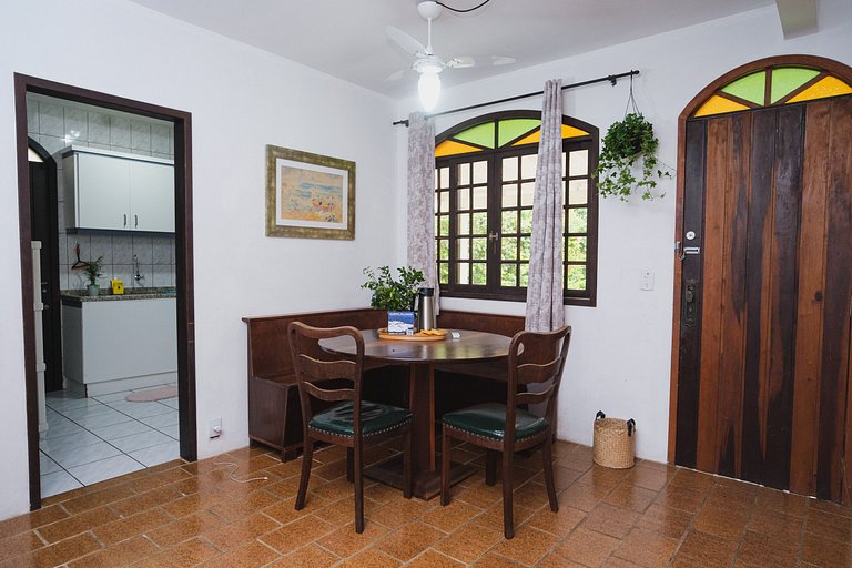 Lançamento casa Jurerê / churrasqueira / quintal