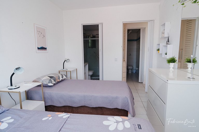 Ape 4 pessoas garagem / churrasqueira em jurerê