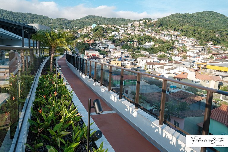 Loft próximo shopping Floripa