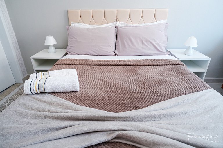 Jurere/ 2 dorm/ 4 pessoas/ próximo mar