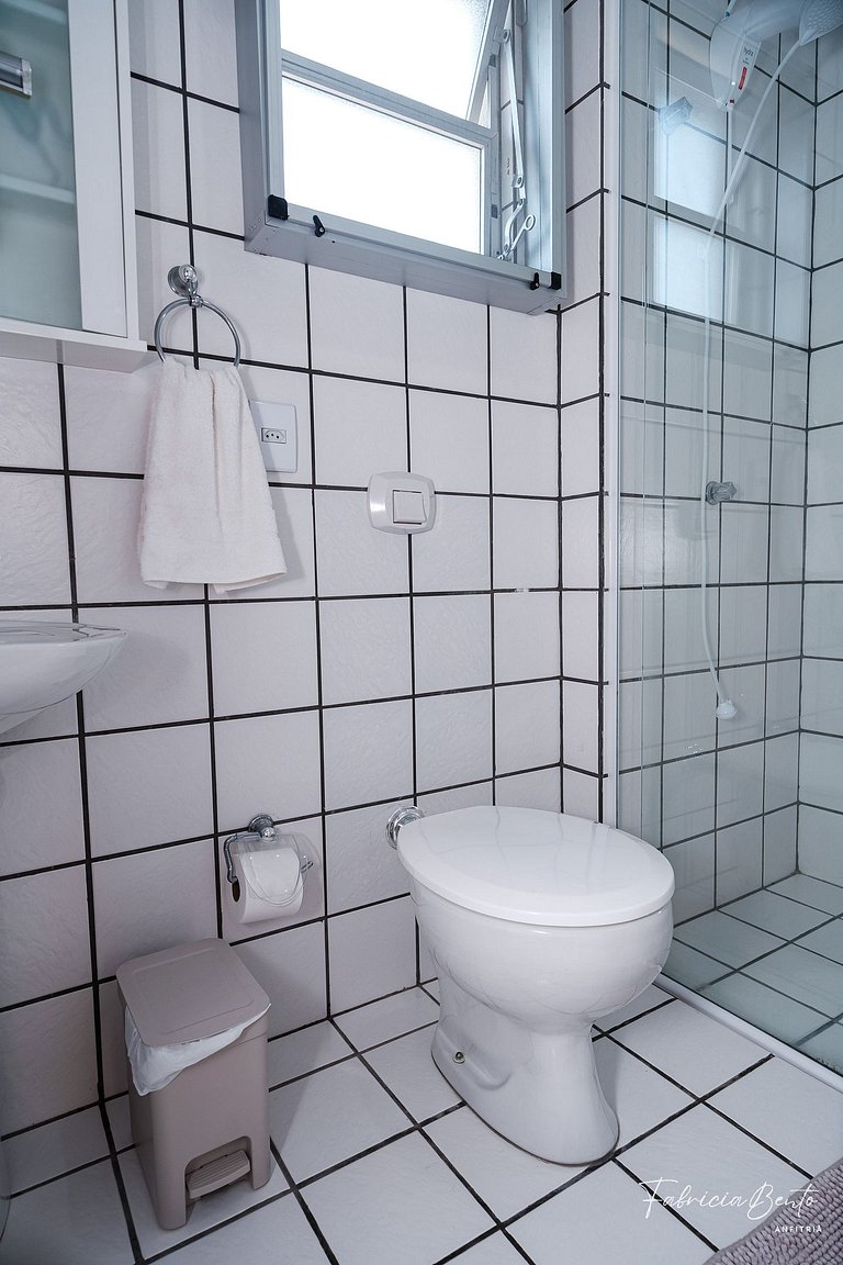 Apartamento em Jurerê • 2 dormitórios • Máquina de lavar • 3