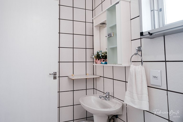 Apartamento em Jurerê • 2 dormitórios • Máquina de lavar • 3