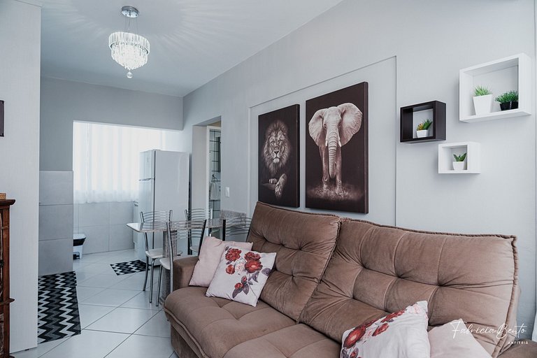 Apartamento em Jurerê • 2 dormitórios • Máquina de lavar • 3