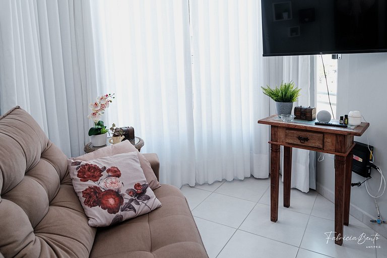 Apartamento em Jurerê • 2 dormitórios • Máquina de lavar • 3