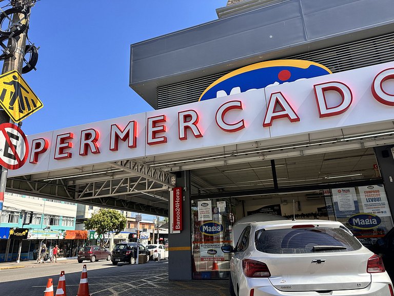 Com churrasqueira em Canasvieiras