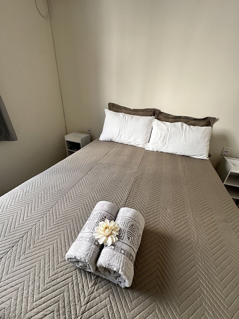 104 Condomínio próximo mar, balcón e Parrilla