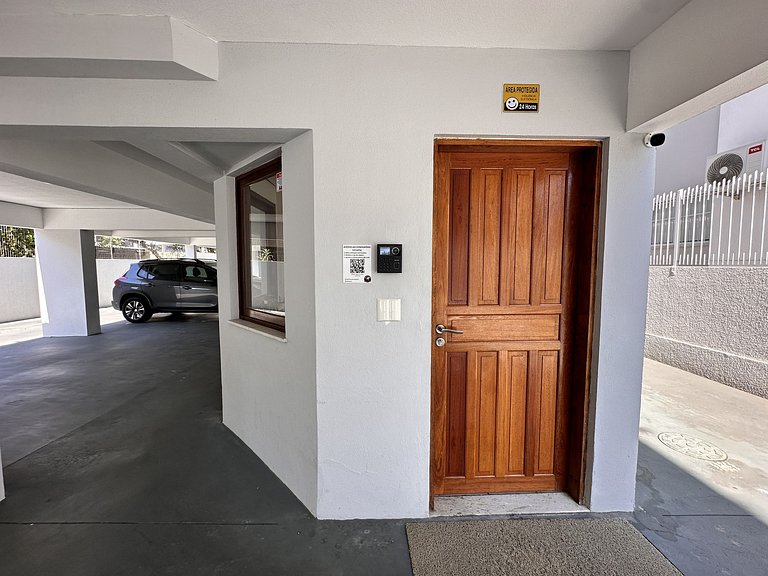 104 Condomínio próximo mar, balcón e Parrilla