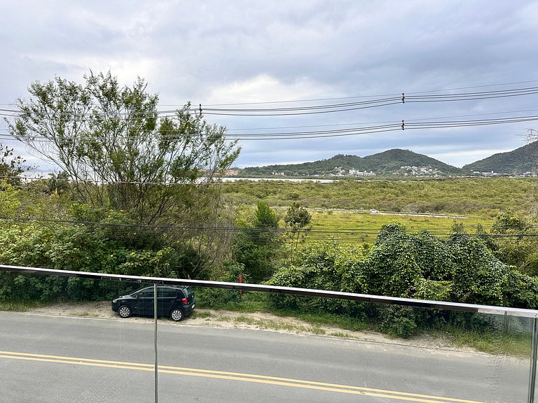 Piscina com vista incrível/ Churrasqueira/ Garagem