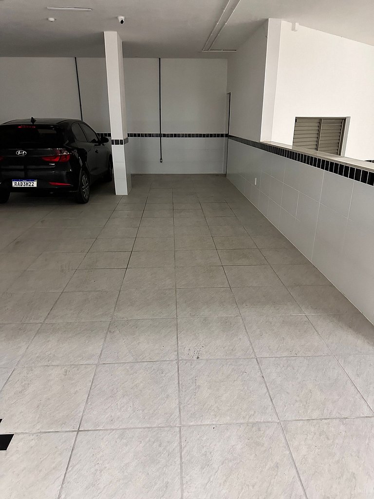 Piscina com vista incrível/ Churrasqueira/ Garagem